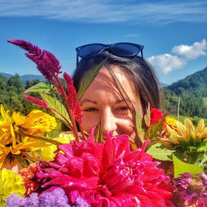 Meet your Posher, Gina